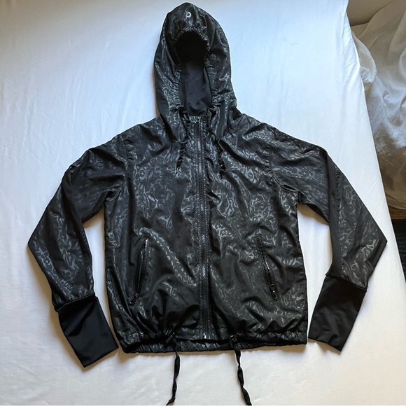 ZYIA Jackets & Blazers - ZYIA ACTIVE black‎ leopard print waxed shiny hoodie zip up athletic mesh jacket